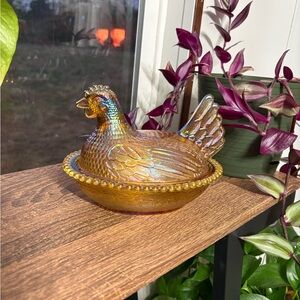 Indiana Hen On Nest Amber Gold Carnival Glass Vintage Iridescent